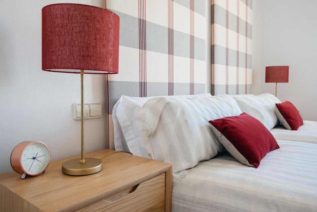 Pangsapuri 300 m² dengan 5 bilik tidur dan 4 bilik mandi peribadi di Salamanca Madrid Luaran gambar
